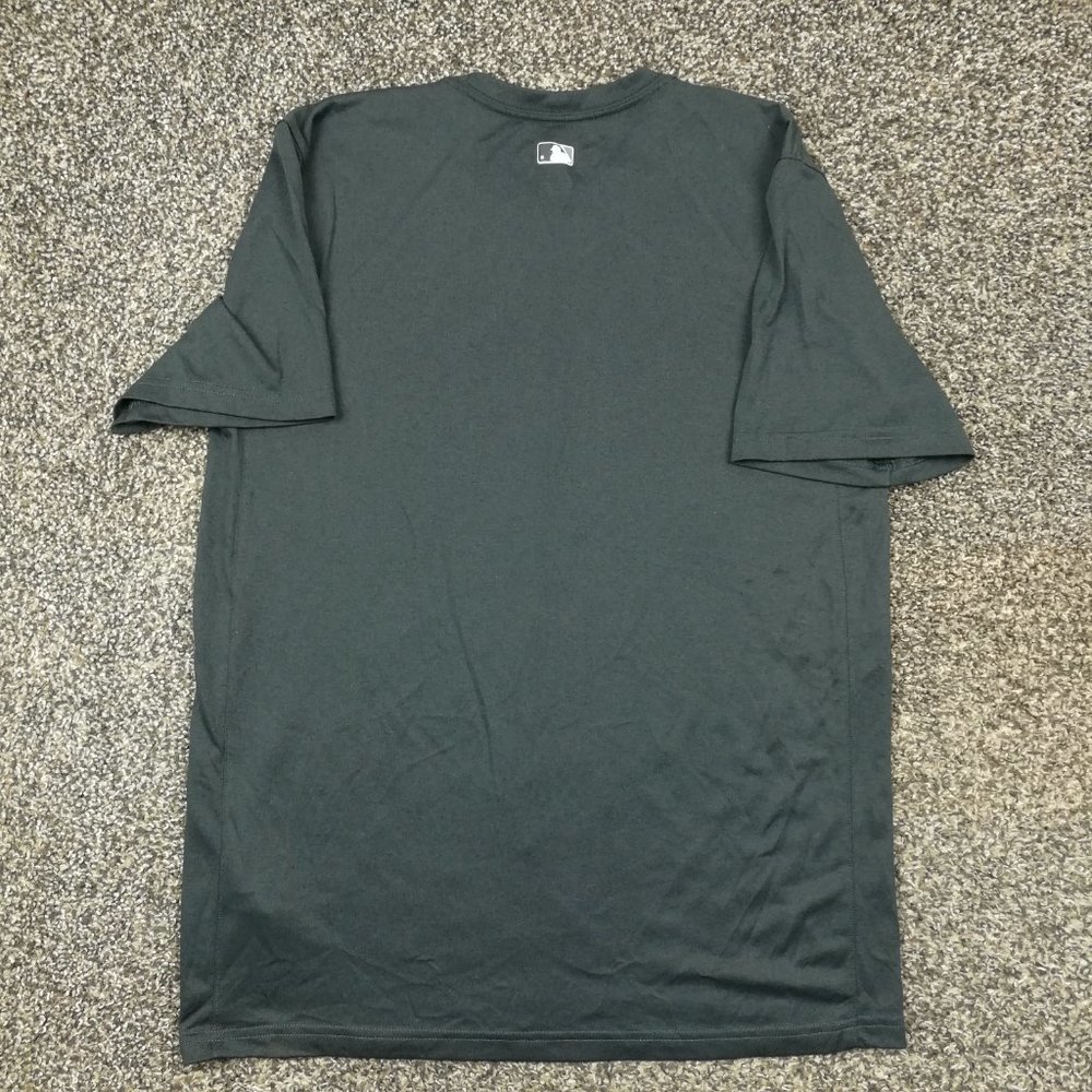Philadelphia Phillies Shirt Nike Authentic Collection Center Swoosh Mens Small - Picture 5 of 10